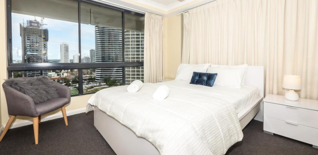 גולד קוסט Victoria Square Apartments מראה חיצוני תמונה