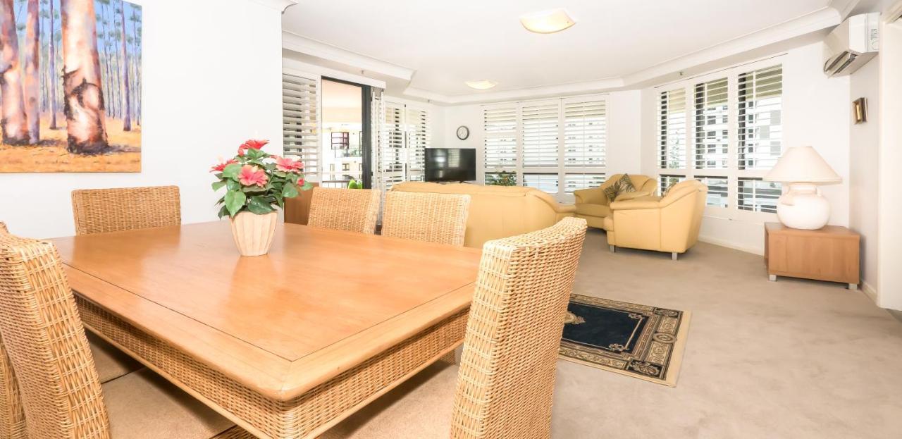 גולד קוסט Victoria Square Apartments מראה חיצוני תמונה
