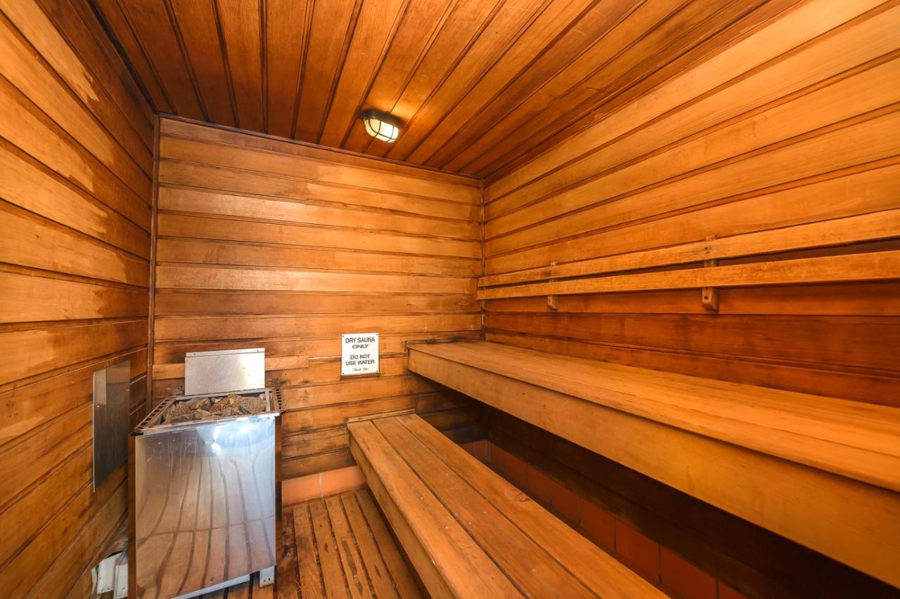 גולד קוסט Victoria Square Apartments מראה חיצוני תמונה